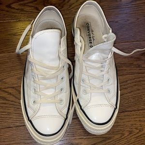 Converses size 9 women’s